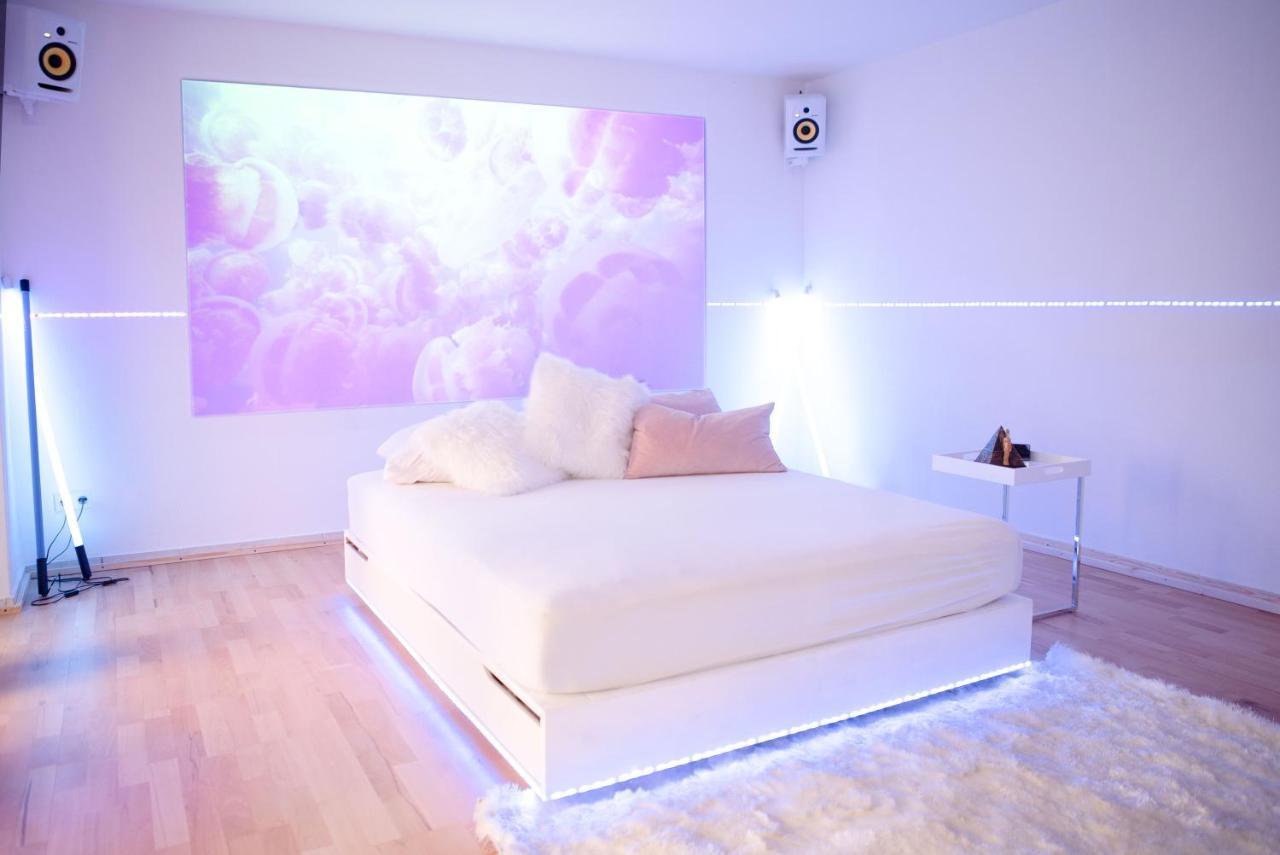 Cosy Apartment At Prenzlauer Berg With Terrace And Headphonecinema Berlin Exteriör bild