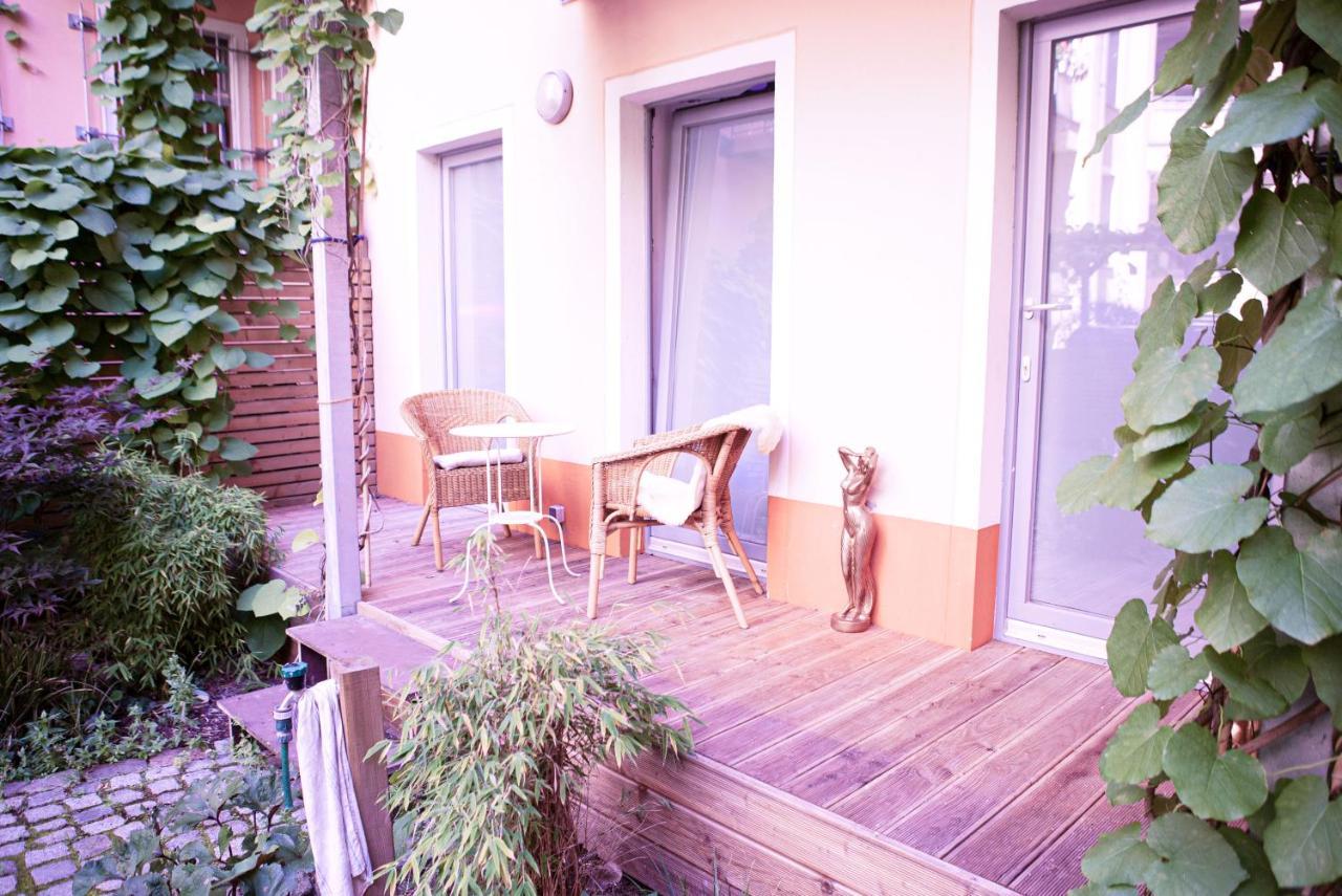 Cosy Apartment At Prenzlauer Berg With Terrace And Headphonecinema Berlin Exteriör bild